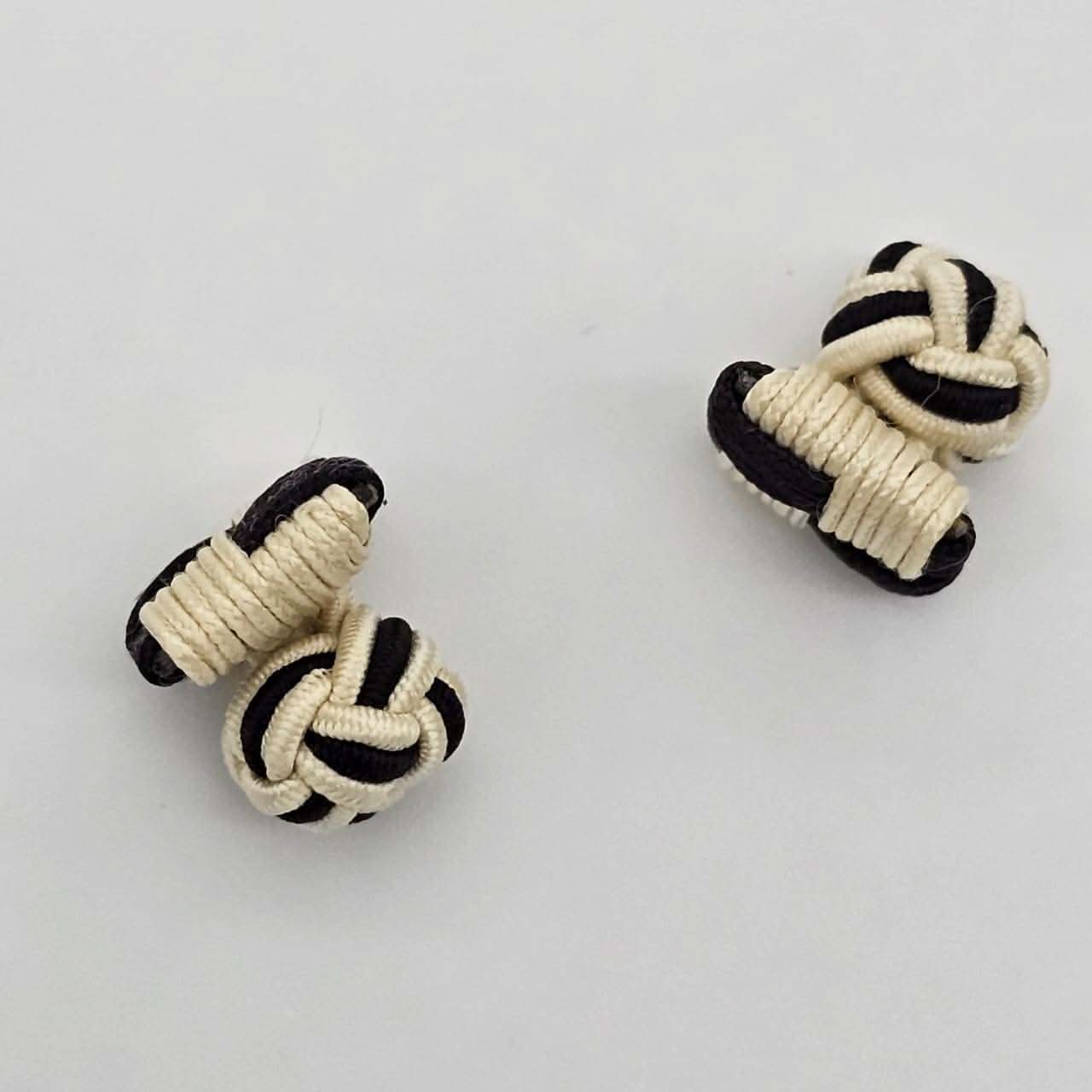 CUFFLINK SILK KNOT, SQUARE SHIELD & FIST DUAL-COLOR BLACK & CREAM - KNisa Premium Men's Fashion Brand