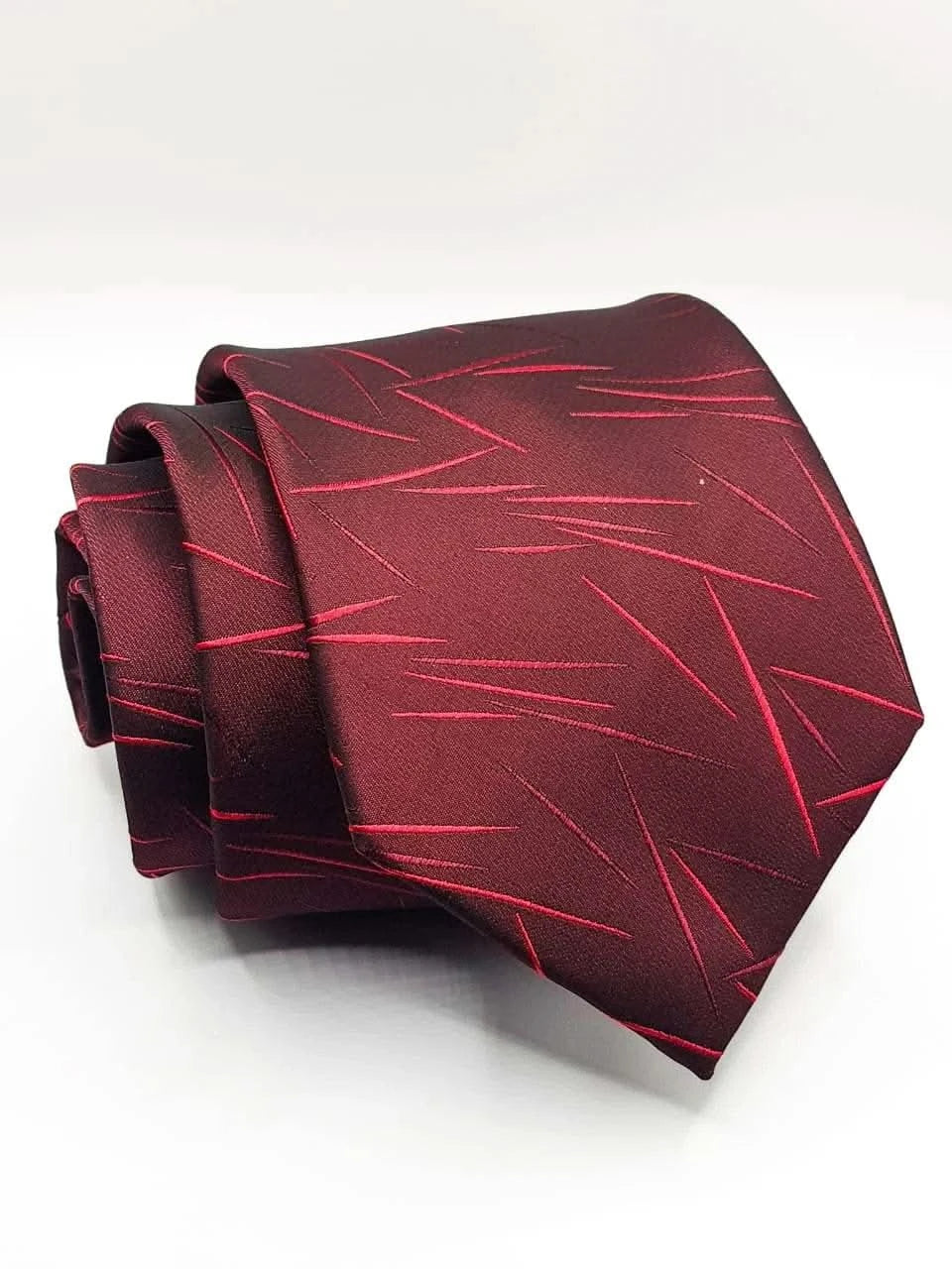 Dynamic Striped Charm Tie With Pocket Square - KNisa Premium Men's Fashion Brand