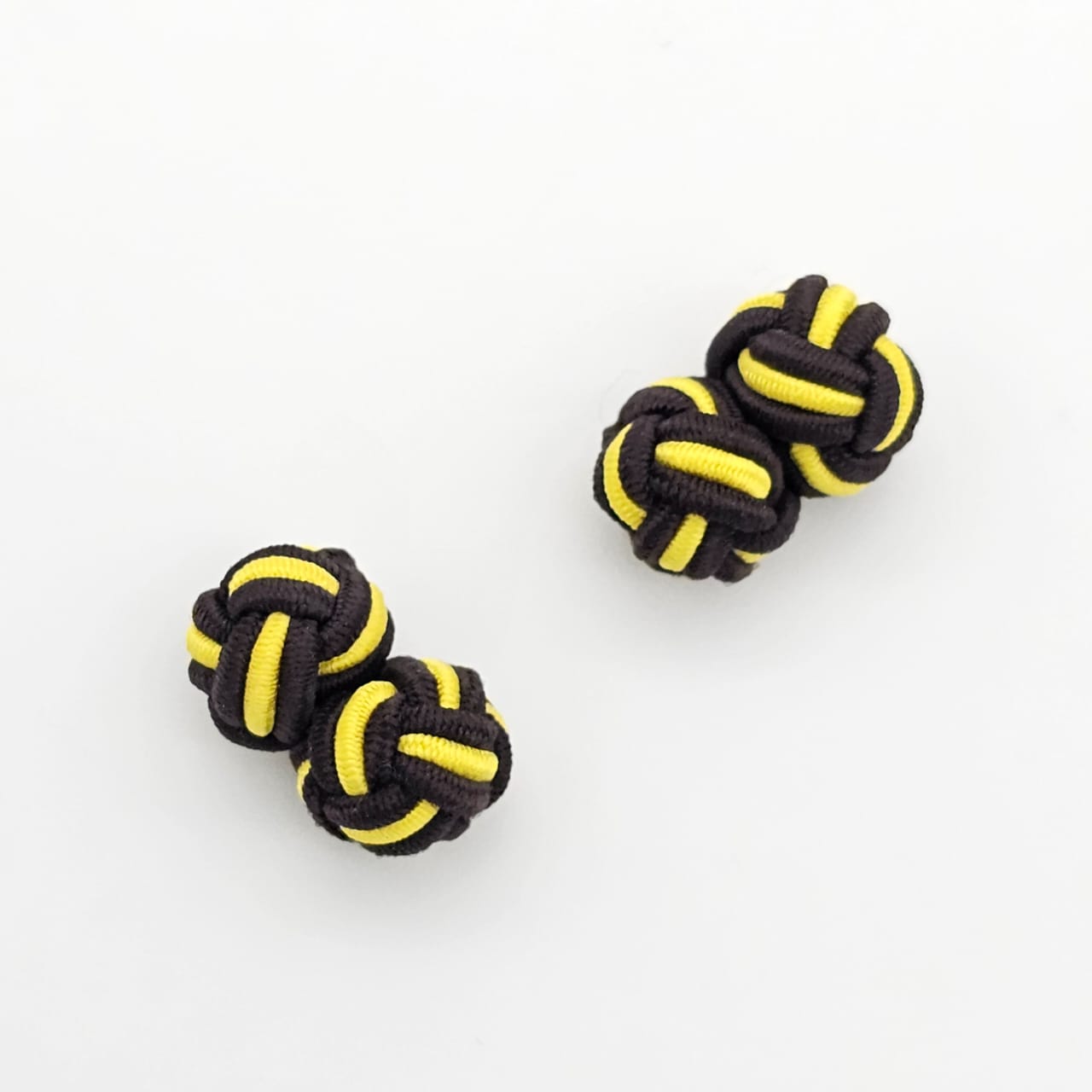 CUFFLINK SILK KNOT, TWIN-FIST, DUAL-COLOR BLACK & YELLOW