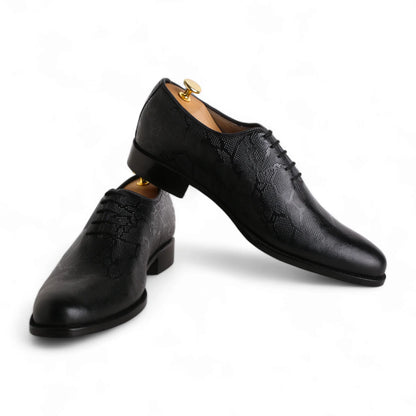 Handmade Black Printed Python Wholecut Lace Up Oxford Leather Shoes