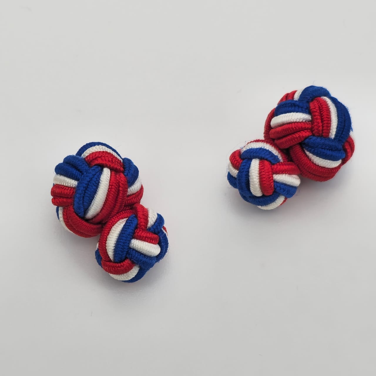 CUFFLINK SILK KNOT, BIG & SMALL DUAL FIST TRI-COLOR FRANCE